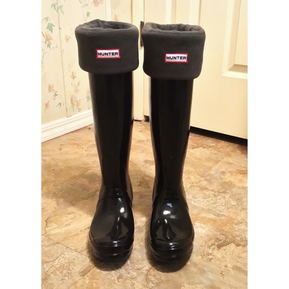 Hunter Shoes - Hunter Original Tall Black Rain Boots with socks